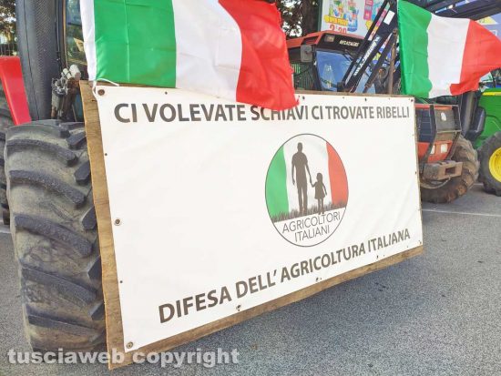 La protesta degli agricoltori a Civitavecchia