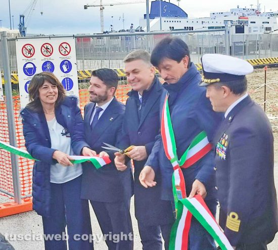 Civitavecchia - La cerimonia della posa della prima pietra del cantiere "Cold Ironing"