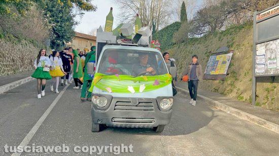 Capranica - Carnevale - La sfulata