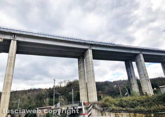 Orte - Il viadotto della superstrada Umbro-laziale