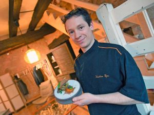 Lo chef Sebastien Riou