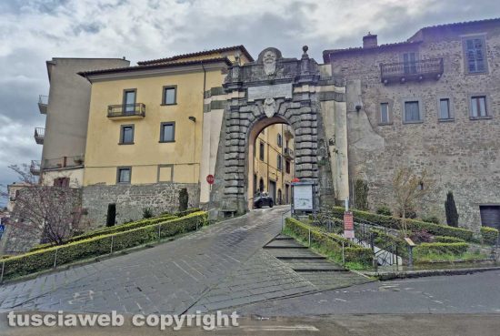 Montefiascone - La porta di Borgo