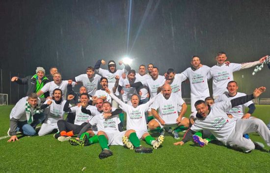 Sport - Calcio - Gli amatori Calcio Bassano Romano vincono il campionato e dedicano la vittoria a Giorgio Calcagni
