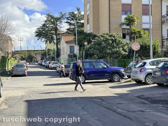 Viterbo - Via Minciotti, l'uscita su via Alessandro Volta