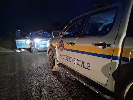 Tarquinia - Il Mignone rompe gli argini, evacuate alcune abitazioni - la protezione civile Aeopc
