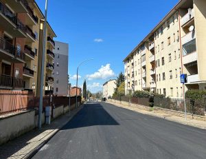 Viterbo - Una strada asfaltata