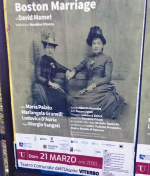 Viterbo - Il cartello dello spettacolo all'Unione con la data sbagliata