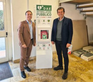 Il defibrillatore all'Ater di Viterbo - Diego Bacchiocchi e Fabrizio Urbani