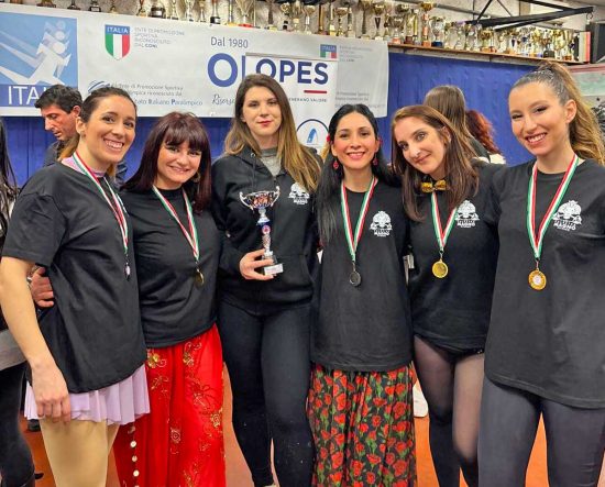 Roma - La scuola di danza aerea della palestra Magno alla gara regionale Opes