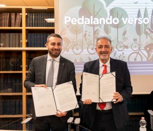 Roma - Firmato il protocollo d'intesa tra Regione e Anci sui percorsi ciclopedonali