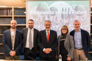 Roma - Firmato il protocollo d'intesa tra Regione e Anci sui percorsi ciclopedonali