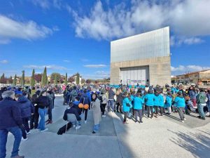 Montalto di Castro - Giornata Mondiale sulla Consapevolezza dell'Autismo - Passeggiata dell'Abbraccio