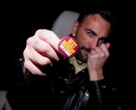 Marco Mengoni annuncia il tour europeo 2025 
