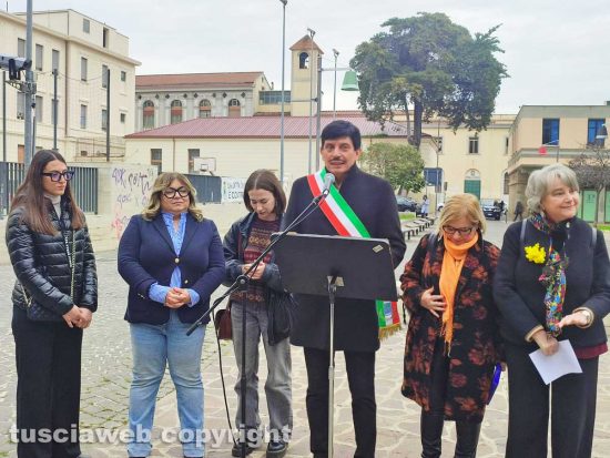 Civitavecchia - L'intitolazione del Giardino del Pincio alle madri costituenti