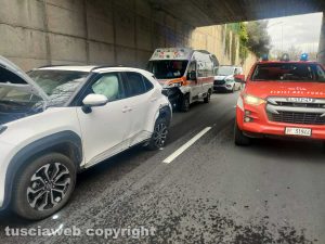 Viterbo - Incidente sulla Tangenziale ovest