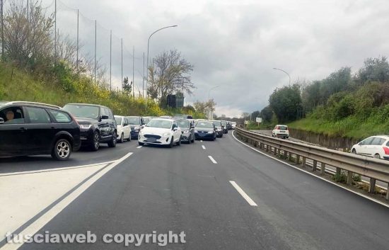 Viterbo - Incidente sulla Tangenziale ovest