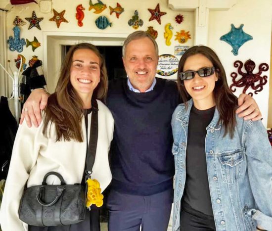 Alice Corelli e Marta Pandini con Stefano Quartieri