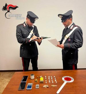 Canino - Carabinieri - La droga sequestrata in casa