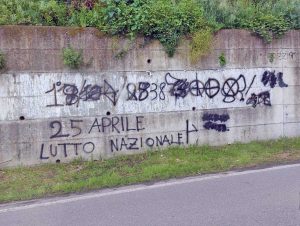 Vallerano - 25 Aprile - La scritta apparsa su un muro