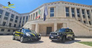 La guardia di finanza di Latina