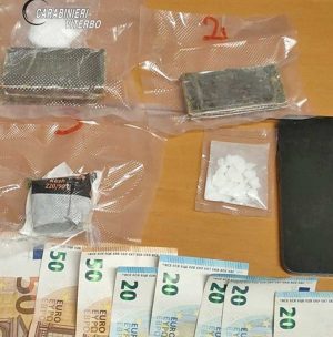 Corchiano - La droga e i soldi sequestrati