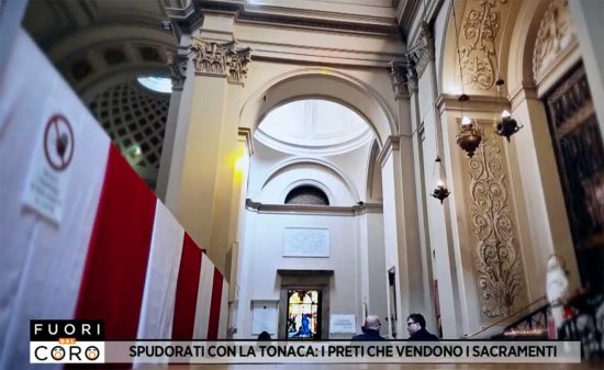 Viterbo - Servizi religiosi a pagamento - Don Antonio e il giornalista di Fuori dal coro