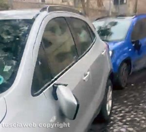 Viterbo - Specchietti rotti a Pianoscarano