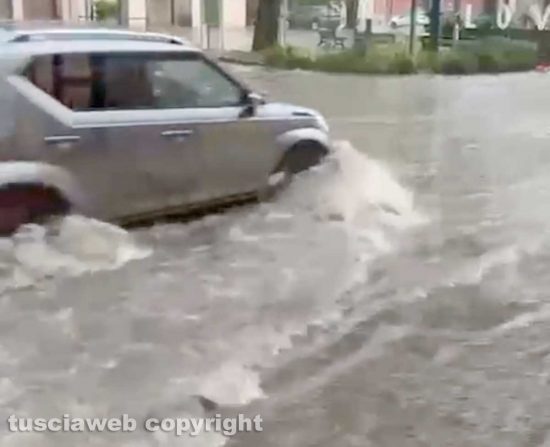 Vetralla - Strade allagate a Cura