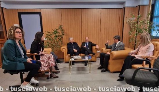Pasqua 2025 - La benedizione del vescovo in tribunale