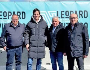 Viterbo - Toto Wolff con i responsabili Leopard