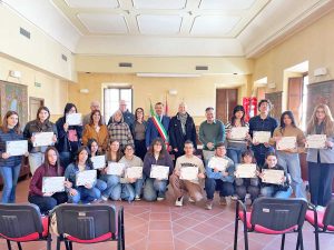 Civita Castellana - Puccio per il Carnevale 2025, premiati gli studenti del Midossi