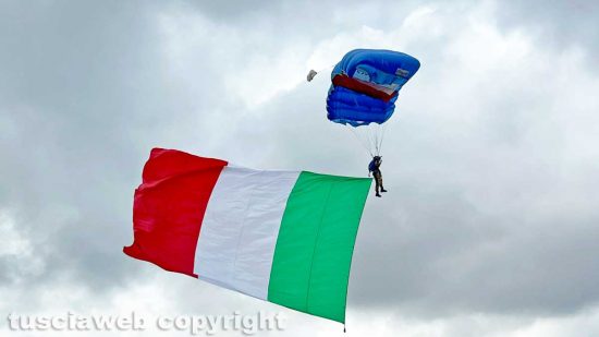 Il giuramento del 27esimo corso degli allievi marescialli dell’Esercito italiano e dell’Aeronautica militare
