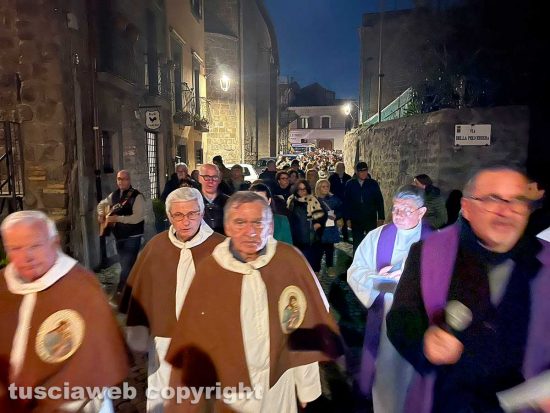 Viterbo - La Via Crucis della parrocchia di Sant’Andrea a Pianoscarano