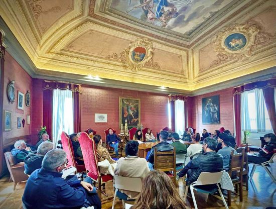 Viterbo - incontro tra comune e commercianti