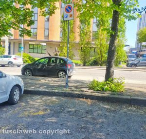 Viterbo - Il parcheggio in via Saragat