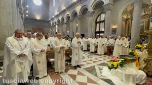 Viterbo - La messa per la morte di papa Francesco