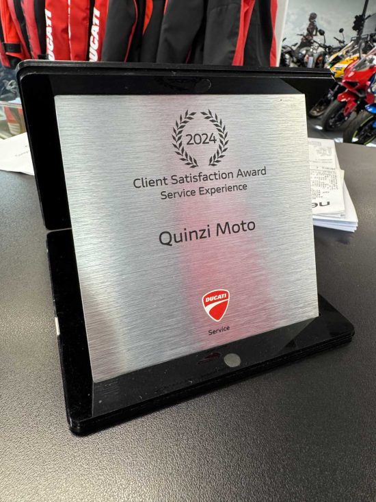 Quinzi Moto