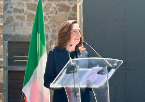 Bagnoregio - La sottosegretaria di stato alla Difesa, Isabella Rauti