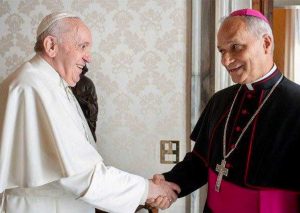 Papa Francesco e papa Leone XIV