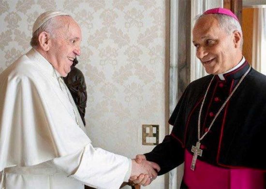 Papa Francesco e papa Leone XIV
