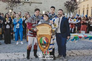 Amelia trionfa alla Parata della tradizione - Foto di Antonio Graziano dalla pagina Facebook delle Sbandieratrici & Musici città di Viterbo