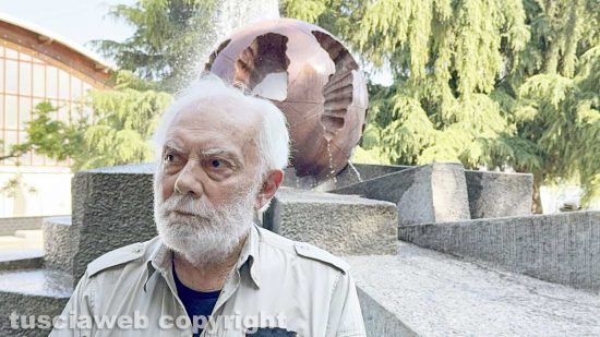 Viterbo - Claudio Capotondi alla riapertura della sua Fontanasfera