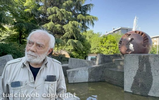 Viterbo - Claudio Capotondi alla riapertura della sua Fontanasfera