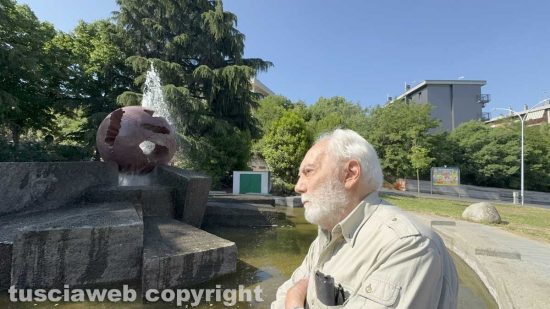 Viterbo - Claudio Capotondi alla riapertura della sua Fontanasfera