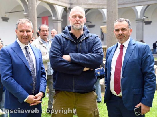 L'inaugurazione di Assaggi 2025 a Santa Maria in Gradi - Domenico Merlani, lo chef Gabriele Bonci e Francesco Monzillo