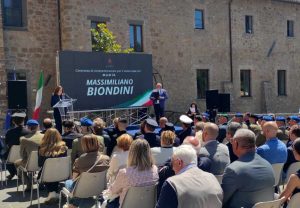 Bagnoregio - La cerimonia di commemorazione nel ventennale della scomparsa del maresciallo capo Massimiliano Biondini dell’Avizione dell’Esercito