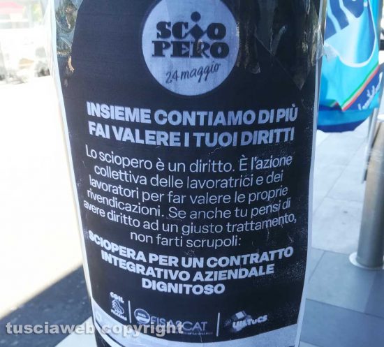 Viterbo - La protesta dei lavoratori della Lidl