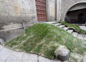 San Pellegrino in Fiore senza fiori, l’edizione più brutta di sempre - Piazza San Pellegrino