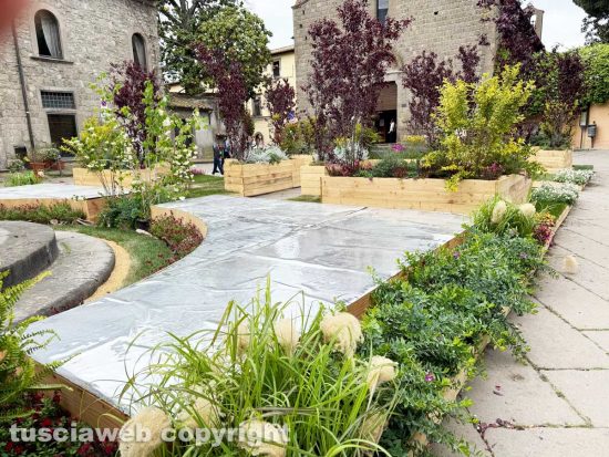 San Pellegrino in Fiore senza fiori, l’edizione più brutta di sempre - Piazza del Gesù