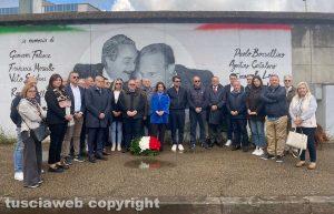 Viterbo - Fiori per Falcone, Morvillo e gli agenti della scorta